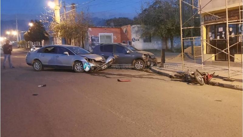 Choque múltiple dejó un saldo de cinco heridos