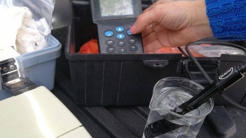 El Ente Regulador controló la calidad del agua en diferentes barrios de la ciudad