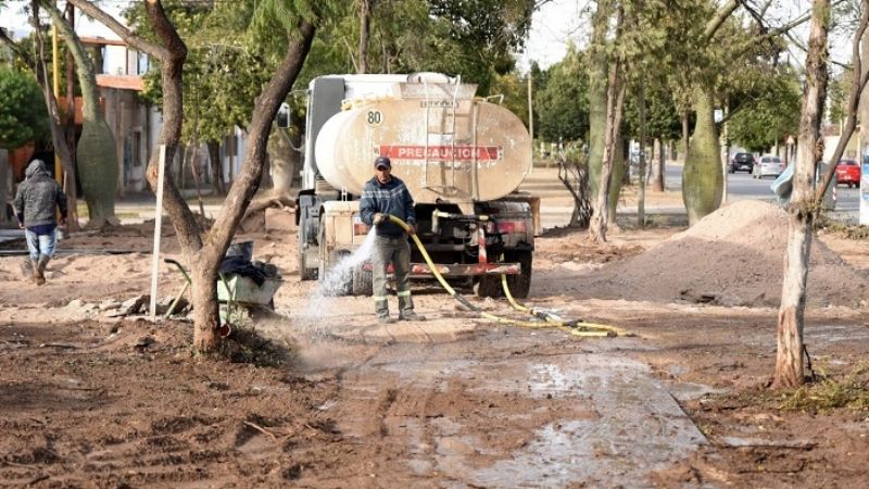 Remodelación y puesta en valor de la plaza del barrio 9 de Julio