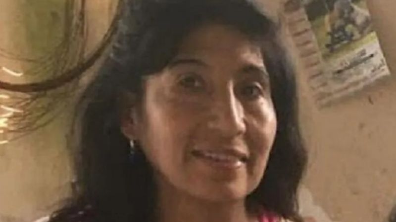 La buscaban y apareció enterrada en su casa: su hijo confesó que la mató