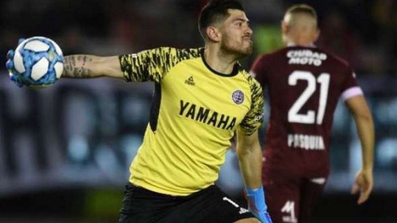 Para Rossi, en el país, la prioridad la tiene Lanús