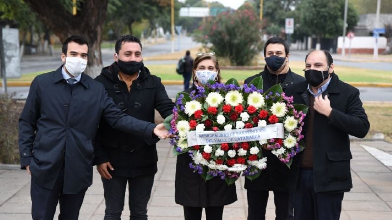 Autoridades municipales homenajearon a Felipe Varela