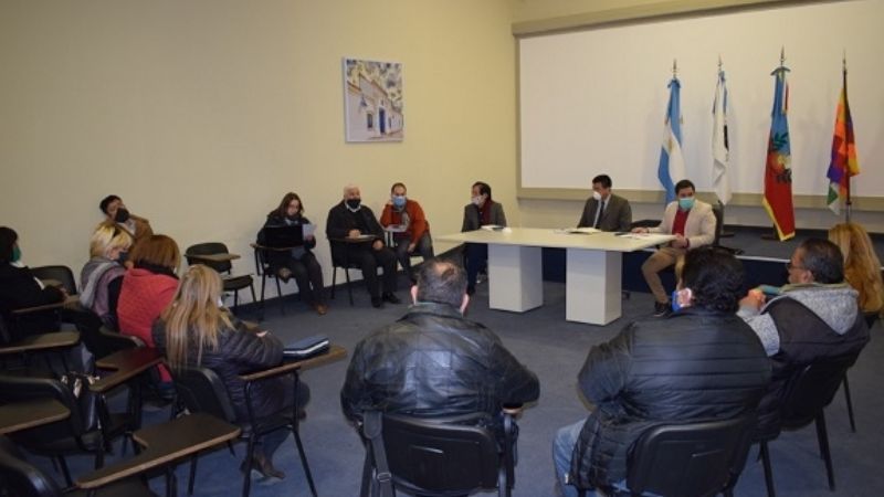 Educación e Intersindical firmaron acta por la convocatoria a paritaria