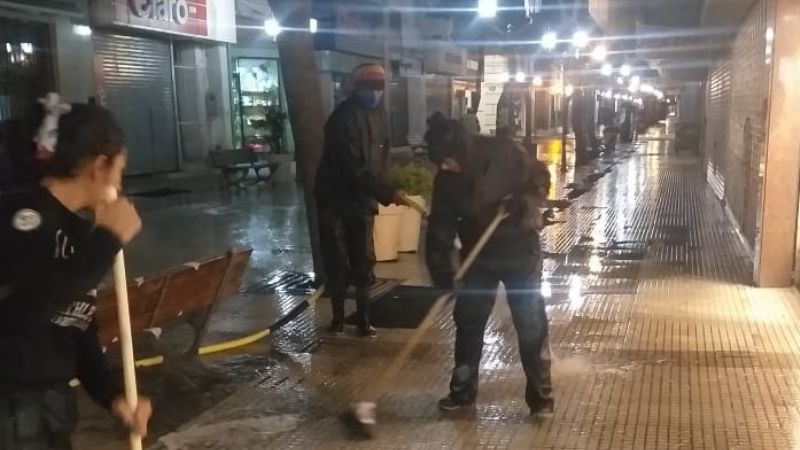 Limpieza de la peatonal