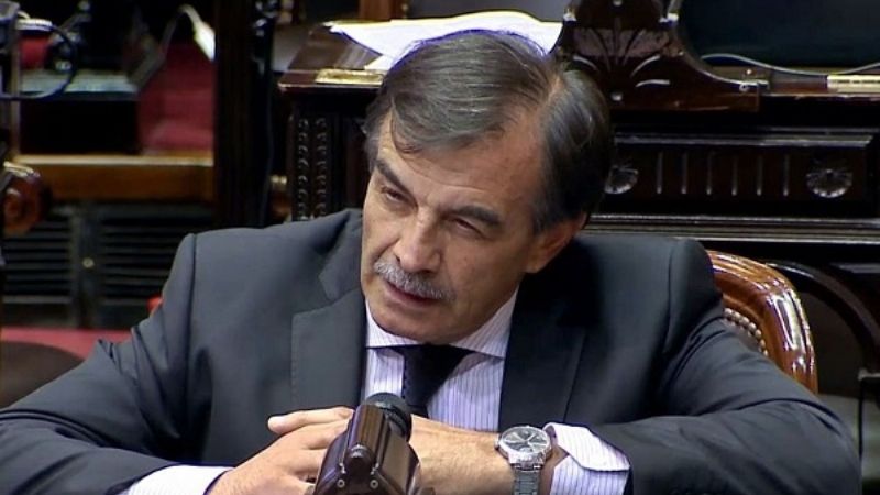 El diputado nacional Miguel Bazze también se contagió de coronavirus