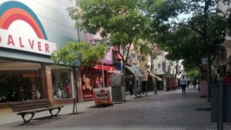 Comerciantes piden la reapertura urgente por la crisis económica