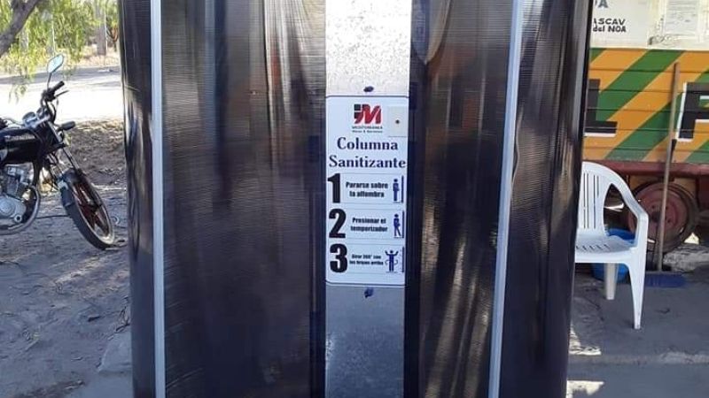 Instalaron una columna sanitizante en la ruta 157