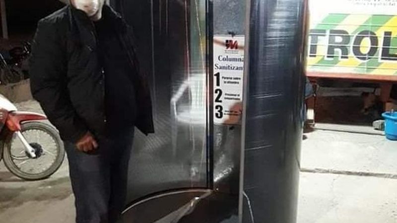 Instalaron una columna sanitizante en la ruta 157