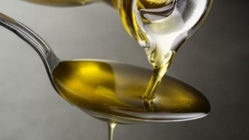Prohíben un aceite de oliva por errores en su composición