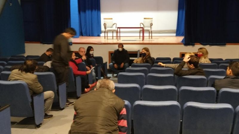 Flexibilizan la apertura de algunos comercios en Recreo