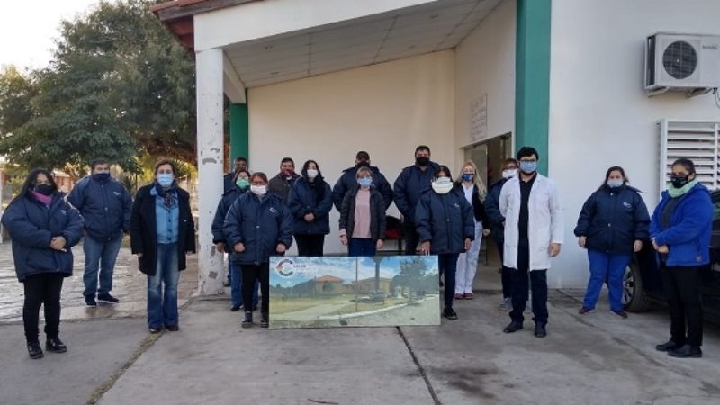 Salud entregó camperas de abrigo a los agentes sanitarios