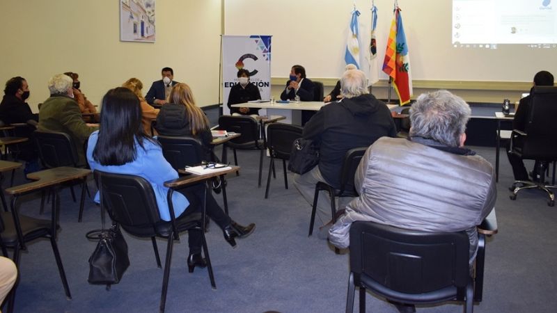 Presentaron el nuevo director de Educación Superior