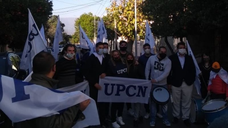 UPCN realizó el banderazo