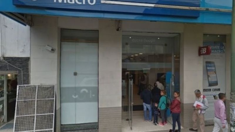 Confusa situación con gerente de banco que habría violado la cuarentena