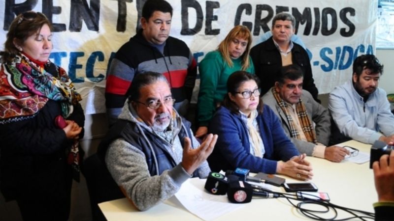 La intersindical pide por la paritaria