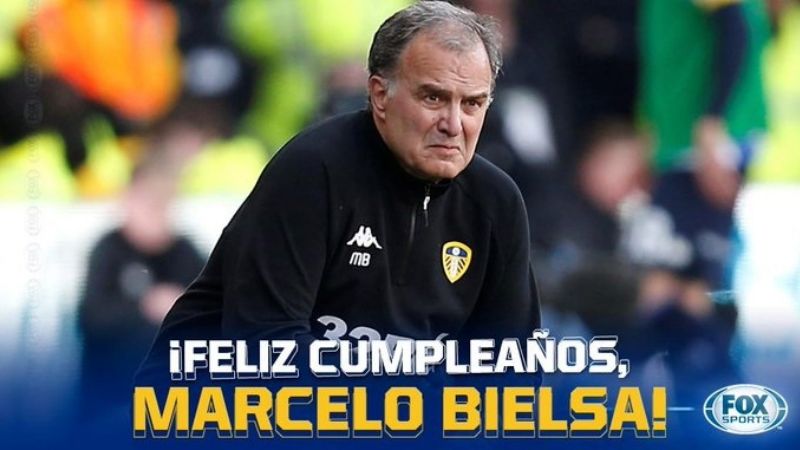 Siguen los agasajos a Bielsa; ahora por su cumpleaños