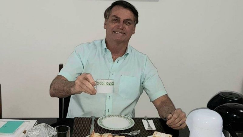 Bolsonaro volvió a dar positivo de coronavirus