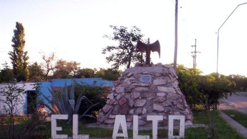 Policías irrumpieron en una fiesta privada en El Alto