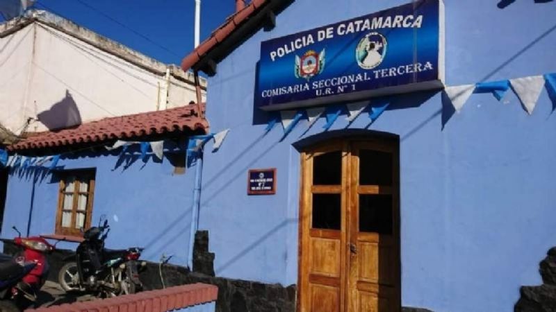 Atrapan a un joven por intento de robo en varios autos