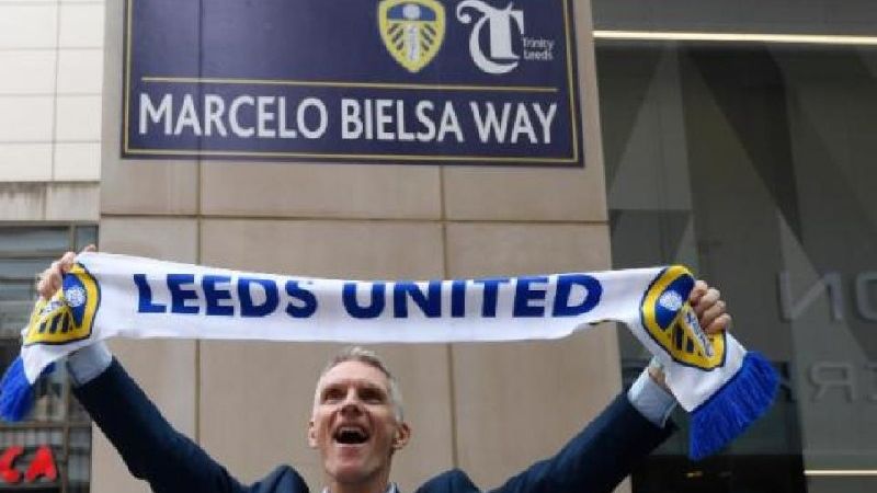 La "Bielsamanía" no cesa en la tierra del Leeds