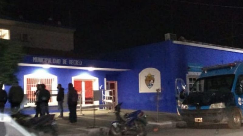 Intimaron a ATE desalojar el edificio municipal