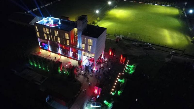 Para "Ñuls", Bielsa es mucho más que un buen entrenador