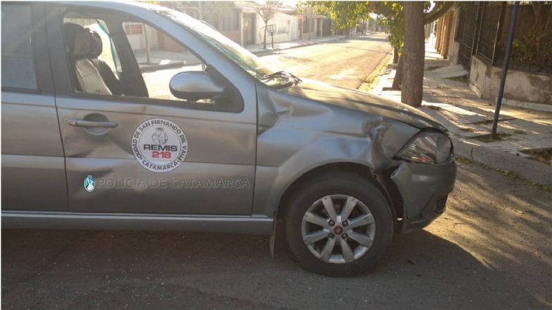 Choques protagonizados por motos: tres heridos