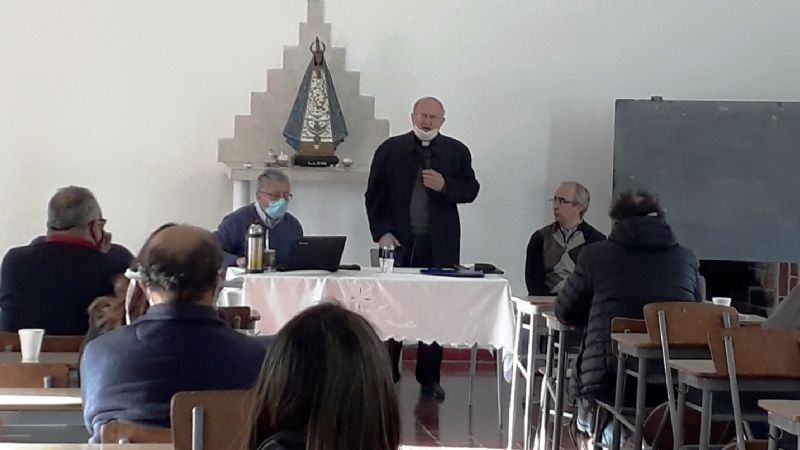 La Iglesia debatió sobre la reforma constitucional