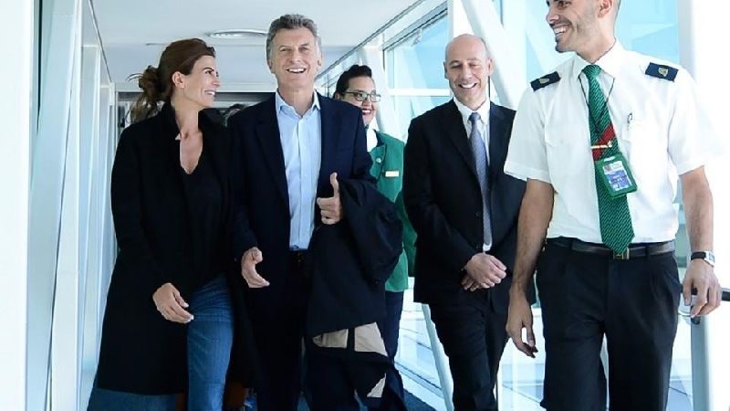 Mauricio Macri de viaje, ahora por Francia y Suiza