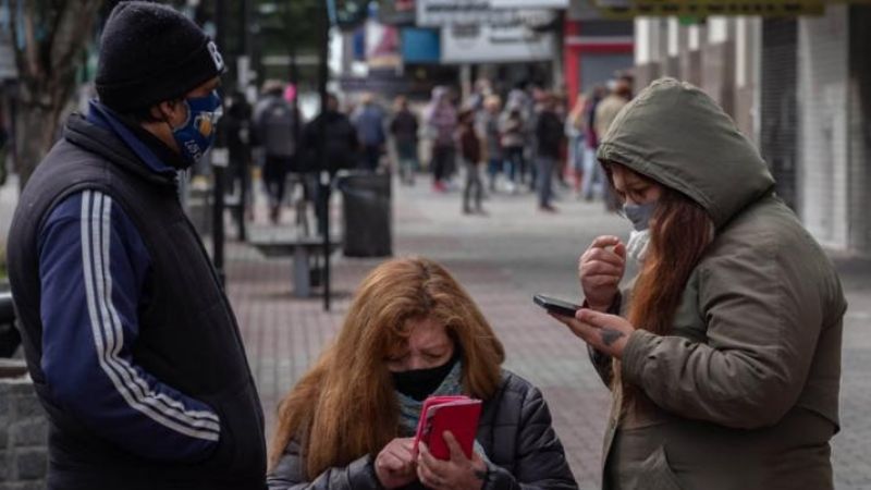 Argentina: 75 muertes y 2632 nuevos casos