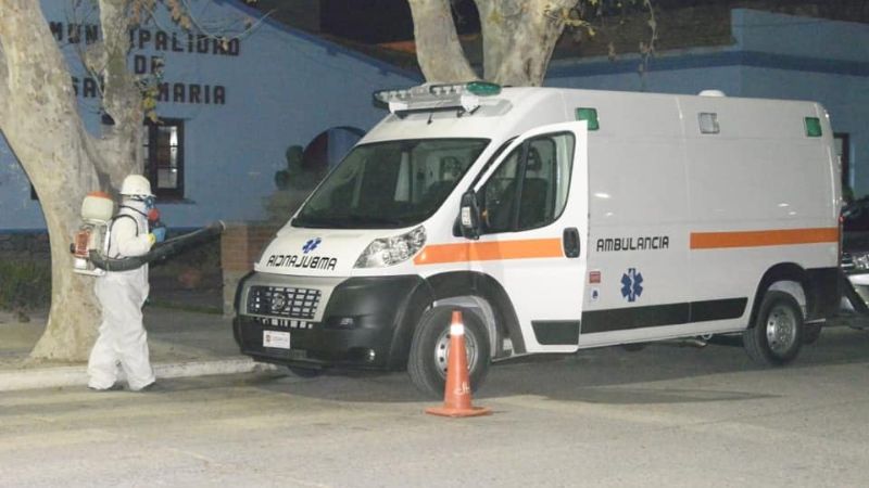 Sánchez entregó al hospital una ambulancia de alta complejidad