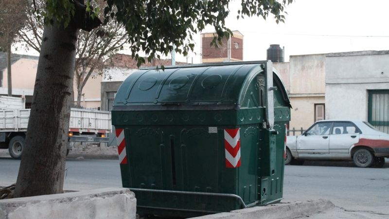 Incorporan más contendedores para facilitar la tarea de los recolectores