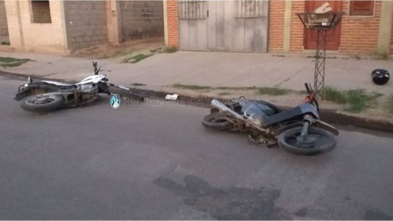 Persecución terminó con detenidos y una moto secuestrada