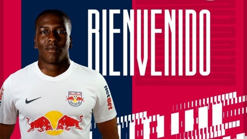 Red Bull Bragantino le dio la bienvenida a Hurtado