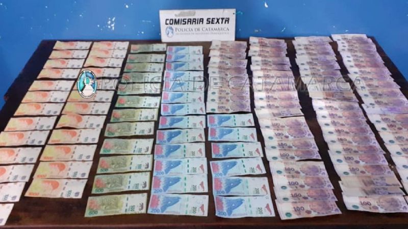 Policías atraparon a dos sujetos con 40 mil pesos