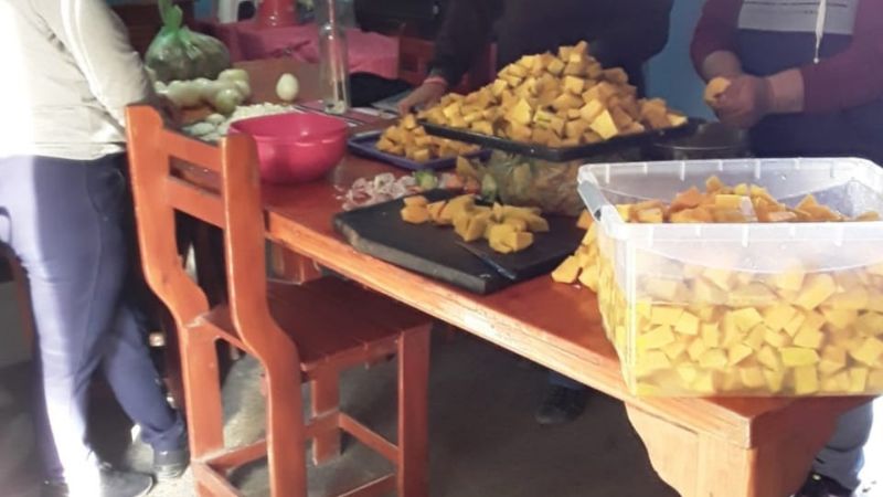 Mujeres peronistas realizaron un "Locro Solidario" en La Guardia