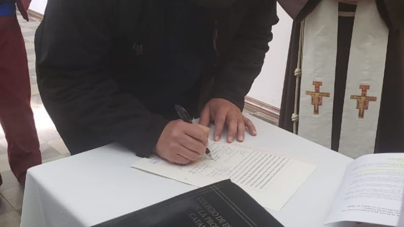 Celebran a Santa Clara de Asís en el Convento San Francisco