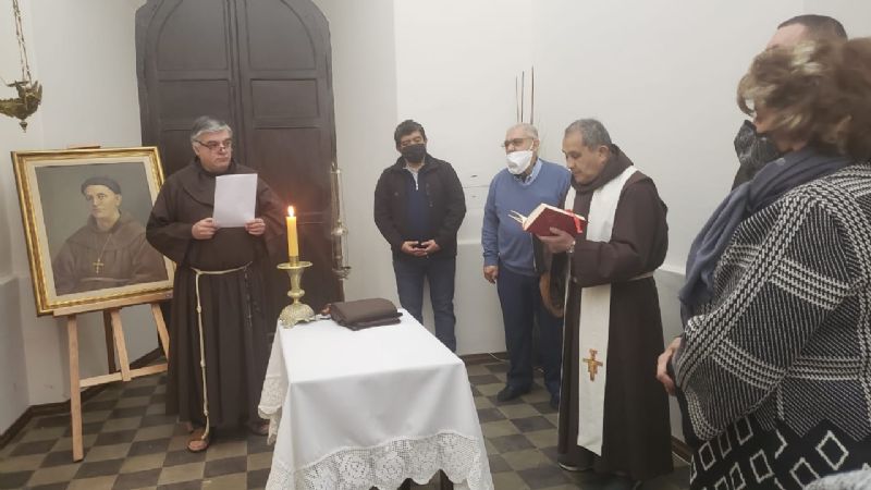 Celebran a Santa Clara de Asís en el Convento San Francisco