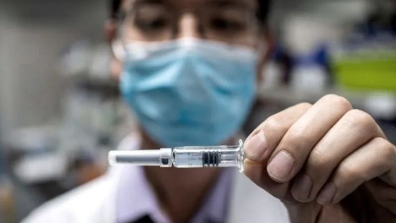 Quiénes serán los primeros en recibir la vacuna de Rusia