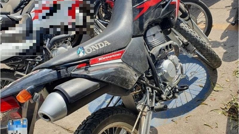 Secuestran una moto y un auto requeridos por la Justicia