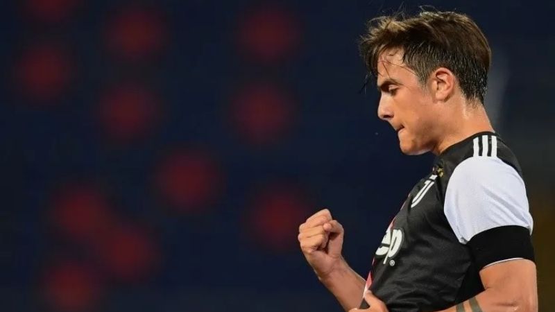 El anuncio de venta de Dybala motivó la furia en los hinchas