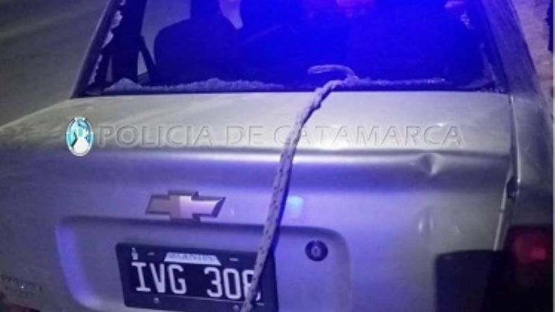 Volcó en la ruta y pudo llegar al puesto caminero