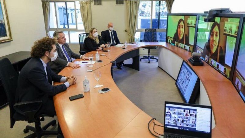 Empresario destacó el apoyo a las industrias y anunció inversiones