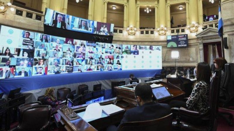 Senado convirtió en ley el plan de moratoria impositiva