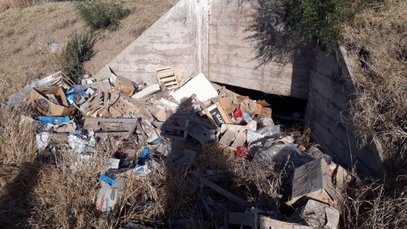 Denunciarán la acumulación de residuos en zona de camino