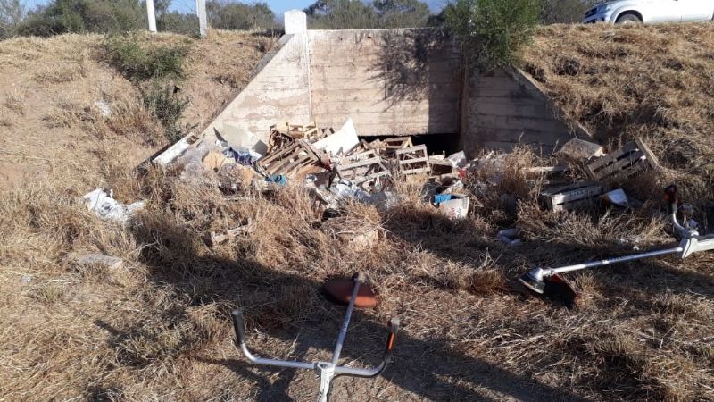 Denunciarán la acumulación de residuos en zona de camino