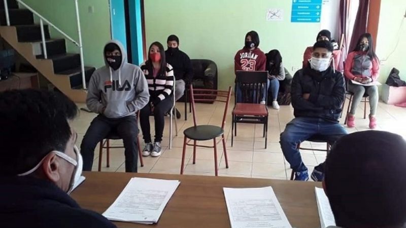 Jóvenes fiambalenses beneficiados con programa laboral