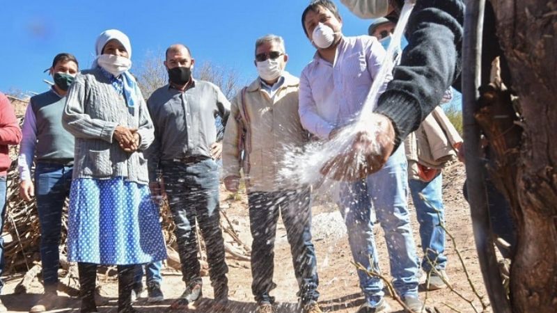 El equipo de Gobierno  entregó  viviendas y visitó El Durazno