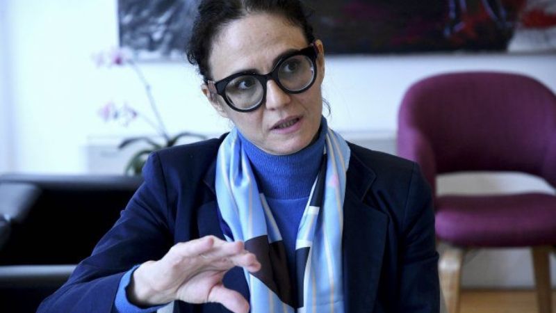 "No podemos seguir gastando dólares en ahorros que van a parar al colchón"