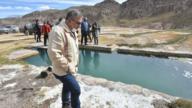 Reunión con legisladores para discutir  obras e inversiones